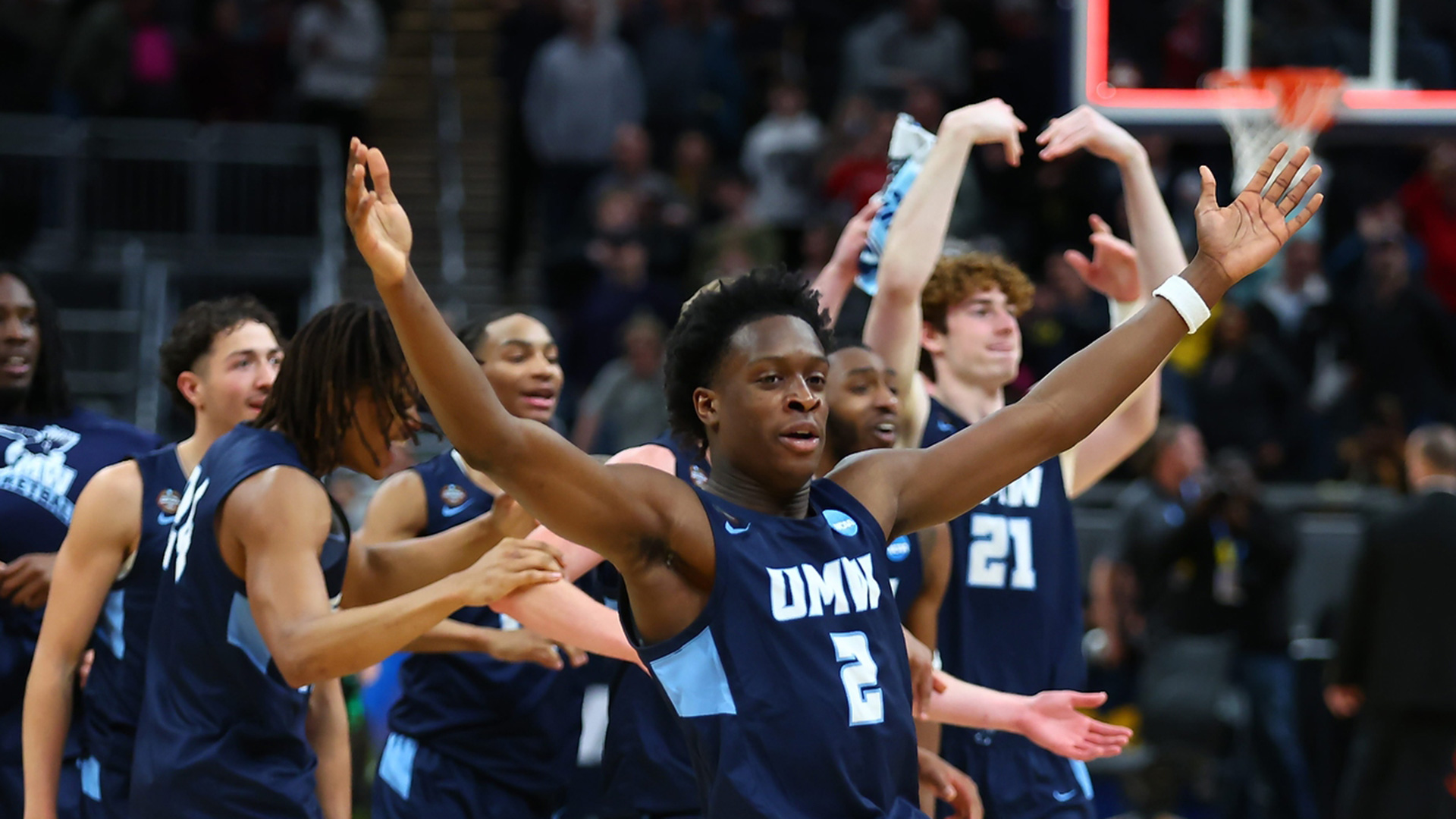 Mary Washington caps off national title run with buzzer beater